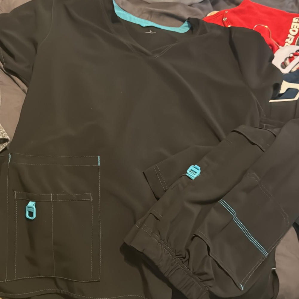 Carhartt scrubs